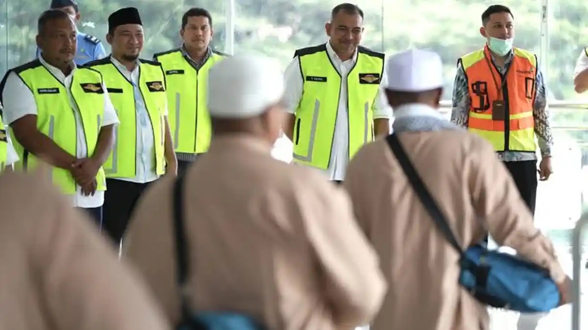 388 Jamaah Umrah yang Dialihkan ke Bandara SIM Bertolak ke Tanah Suci