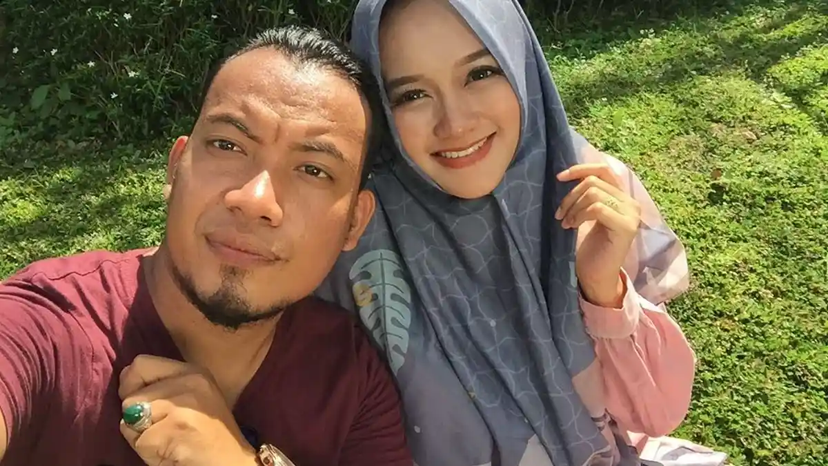 Chord Kunci Gitar dan Download MP3 Karma Cinta dari Andra Respati
