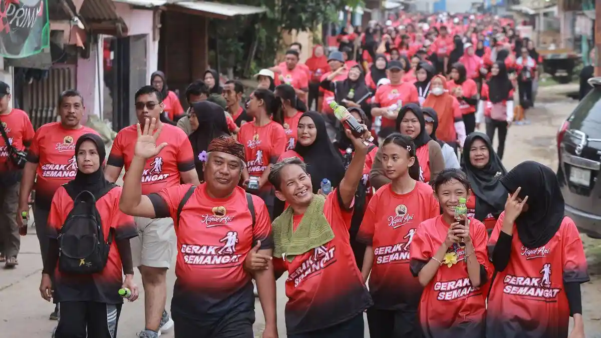 Jalan Sehat Kapal Api-Tribun Lampung 2025 Berakhir, 5 Motor dan Puluhan Alat Elektronik Dibagikan