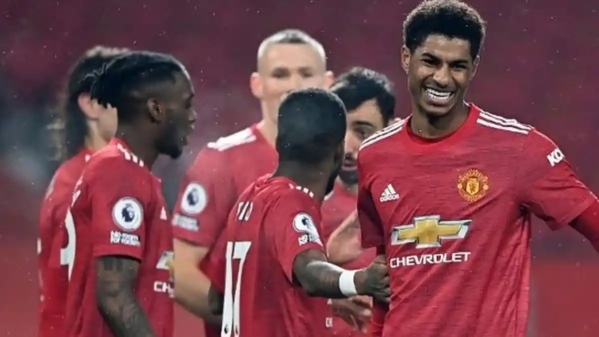 Jadwal Sepak Bola Malam Ini, Ada Man United, AC Milan, Juventus, Bayern Munchen & Barcelona