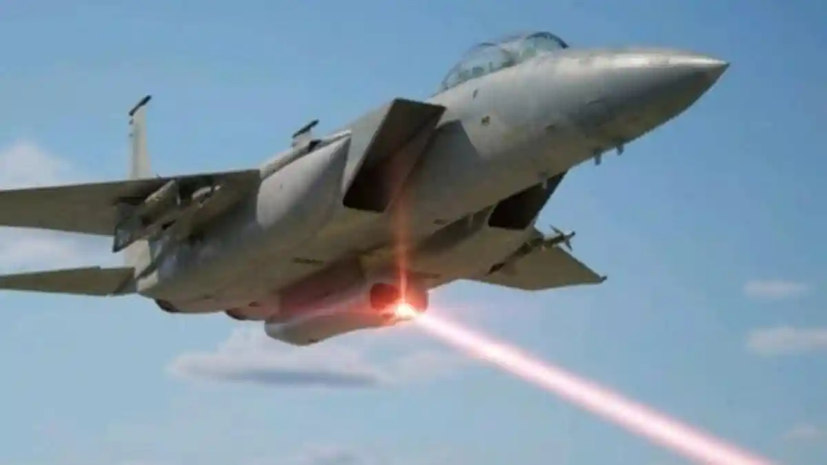 Laser 'Sinar Besi' Israel Resmi Dipakai, Bisa Tembak Drone dan Rudal Iran dari Pesawat Tempur - Serambinews.com
