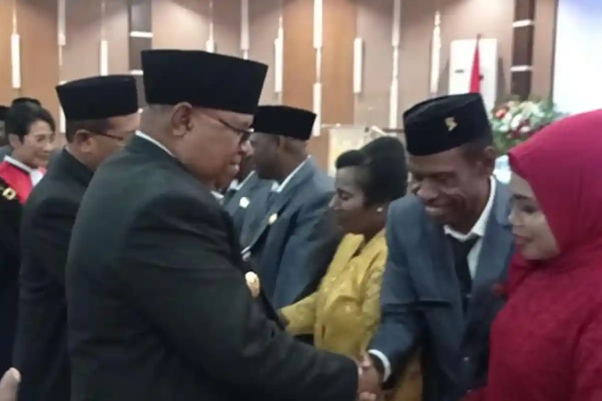 Kadir Anggiluli Jabat Ketua sementara DPRK Sorong Selatan, Punya 4 Tugas Prioritas