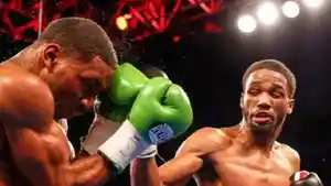 Hasil-Tinju-Dunia-Ardreal-Holmes-Pertahankan-Rekor-tak-Terkalahkan-Menang-atas-Ismael-Villarreal.jpg