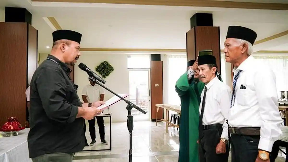 Nuim Hayat Kukuhkan Pengurus Baznas Sigi, Tekankan Integritas dan Profesionalisme