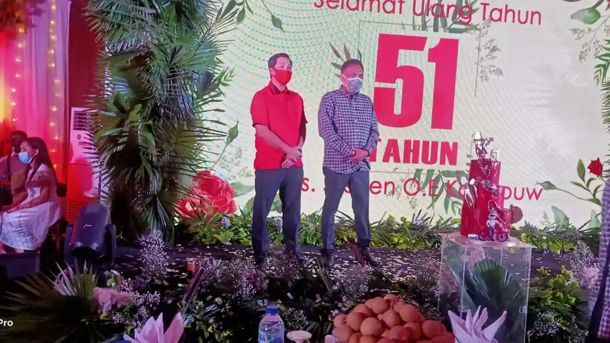 Wagub Rayakan HUT ke-51, Gubernur Olly Sebut Steven Kandouw Sosok Terbaik