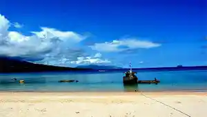 Pantai-Rako-di-di-Kabupaten-Flores-Timur.jpg