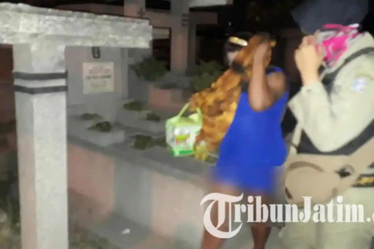 Baru Mau Berangkat, PSK Ini Terciduk di Makam Kembang Kuning Surabaya: Jimat Saya Belum Berfungsi