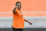 Manajer-Borneo-FC-Dandri-Dauri-dalam-sesi-latihan-tim.jpg