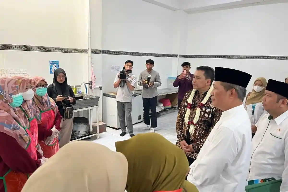 Kadinkes Jatim Datangi Ponpes Al Hasun Kediri, Apresiasi Program hingga Jadi Teladan Pesantren Sehat