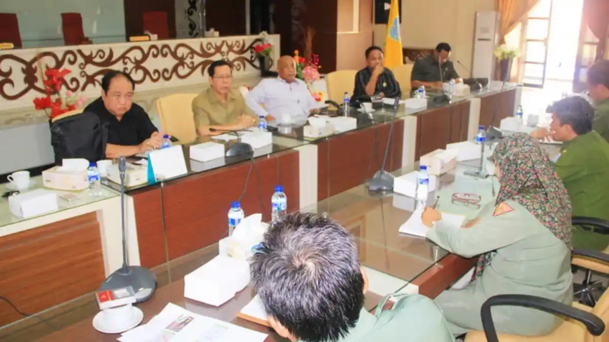 DPRD Minta DKP Bangun Pabrik Rumput Laut di Kaltara