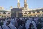 Perang AS-Israel dan Iran, Ratusan Jamaah Umroh Asal Karawang Tertahan Tak Bisa Pulang