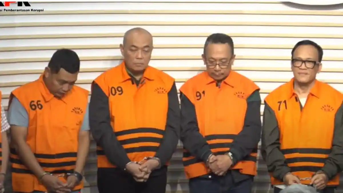 Immanuel Ebenezer Tersangka, Pakai Rompi Oranye Tangan Diborgol