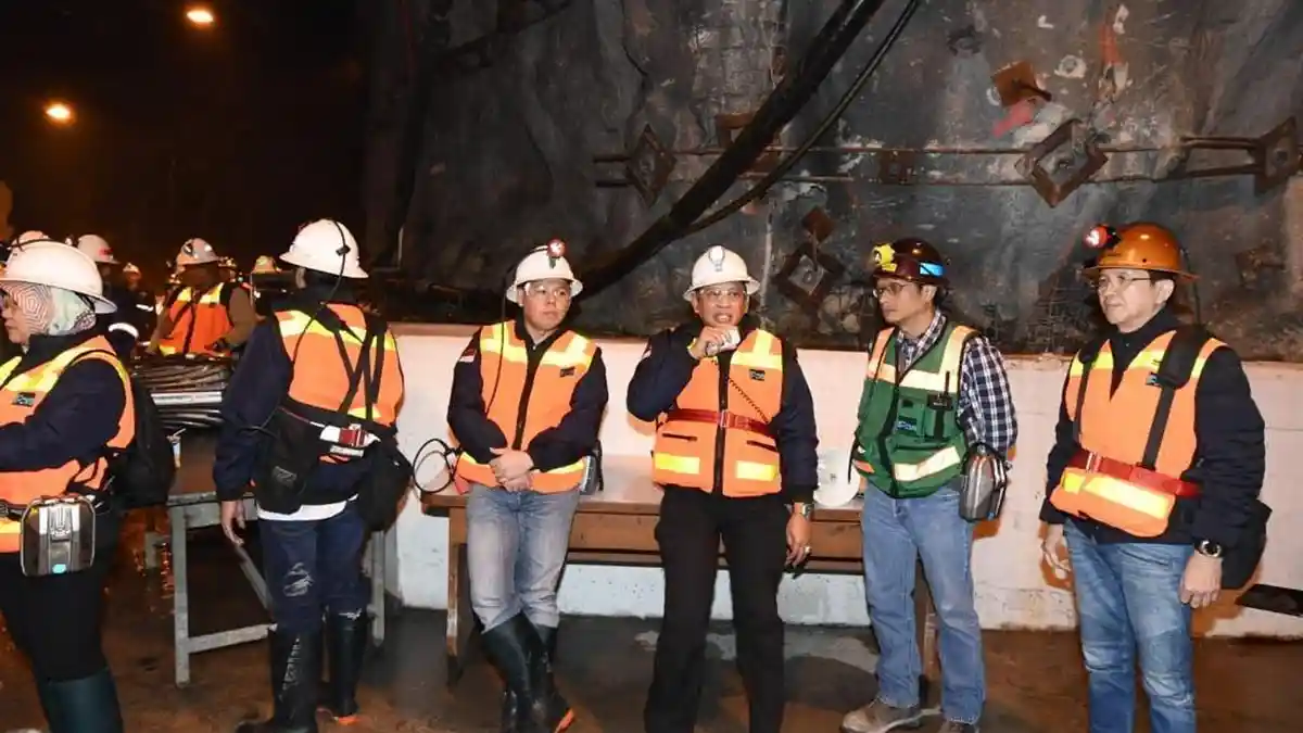 Suara Tembakan Tak Surutkan Pimpinan MPR, DPR dan DPD Tinjau Freeport