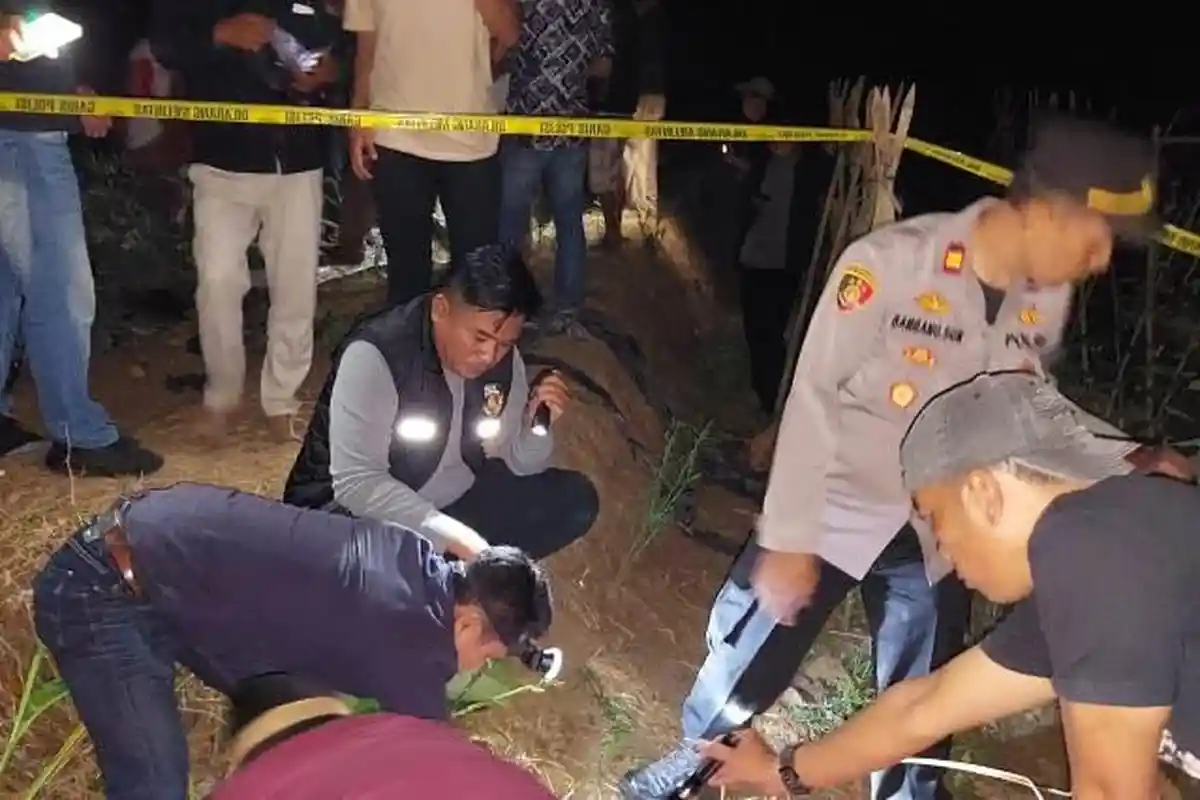 Jasad Pria Dalam Siring Menggegerkan Warga Tanggamus Lampung, Alami Luka Bibir