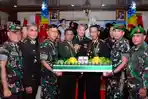 tumpeng-tni-1-172025.jpg
