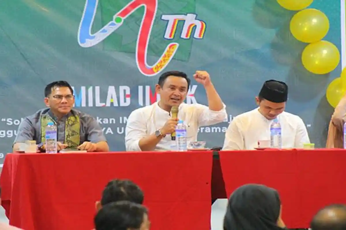 Dihadiri Wabup Sambas, Seminar Kepemimpinan Meriahkan Gebyar Milad Kongres IMTEK