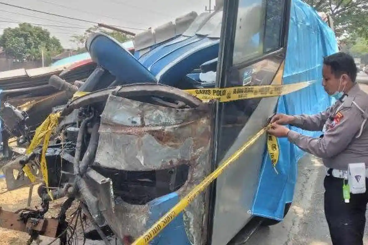 Sosok Agus Susanto Sopir Bus Sugeng Rahayu, Tewas dalam Kecelakaan vs Bus Eka di Ngawi, Warga Blitar