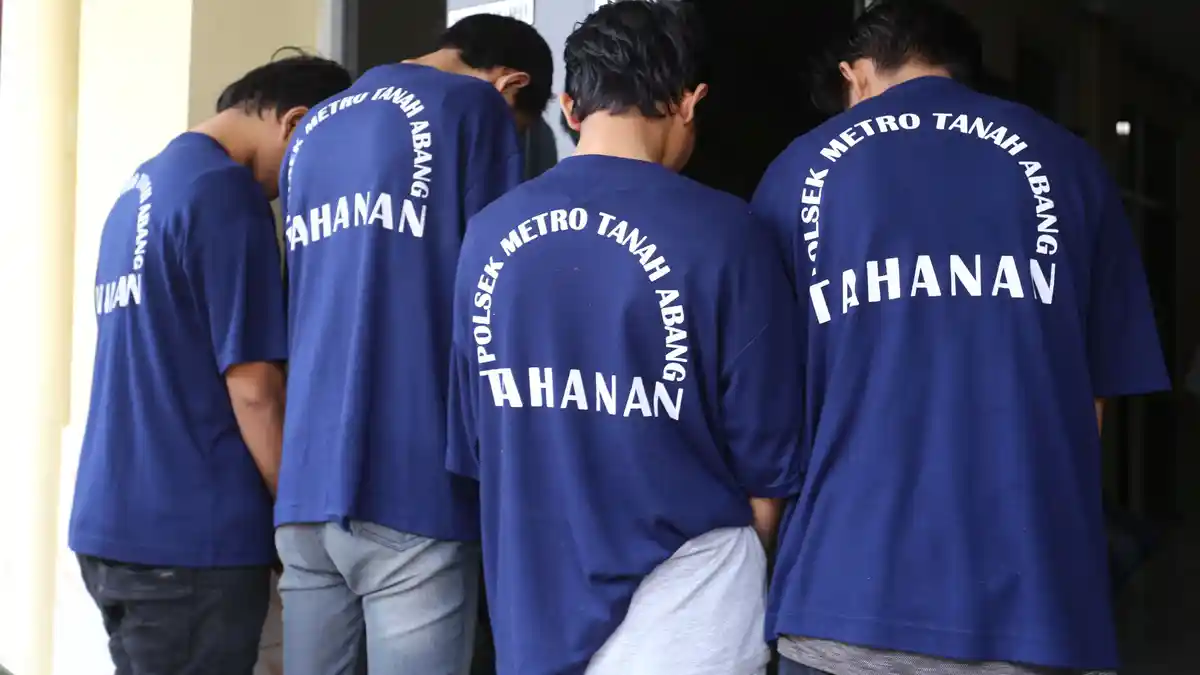 Tiga Pemuda Terlibat Tawuran Saat Sahur di Jakarta Pusat Terciduk
