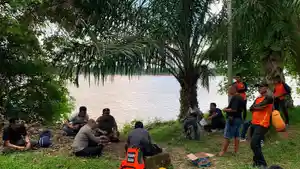 BPBD-mencari-pemancing-tenggelam.jpg