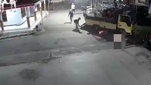 Screnshot-video-kecelakaan-di-Jalan-Poros-DesaKecamatan-Jetis-Kabupaten-Ponorogo.jpg