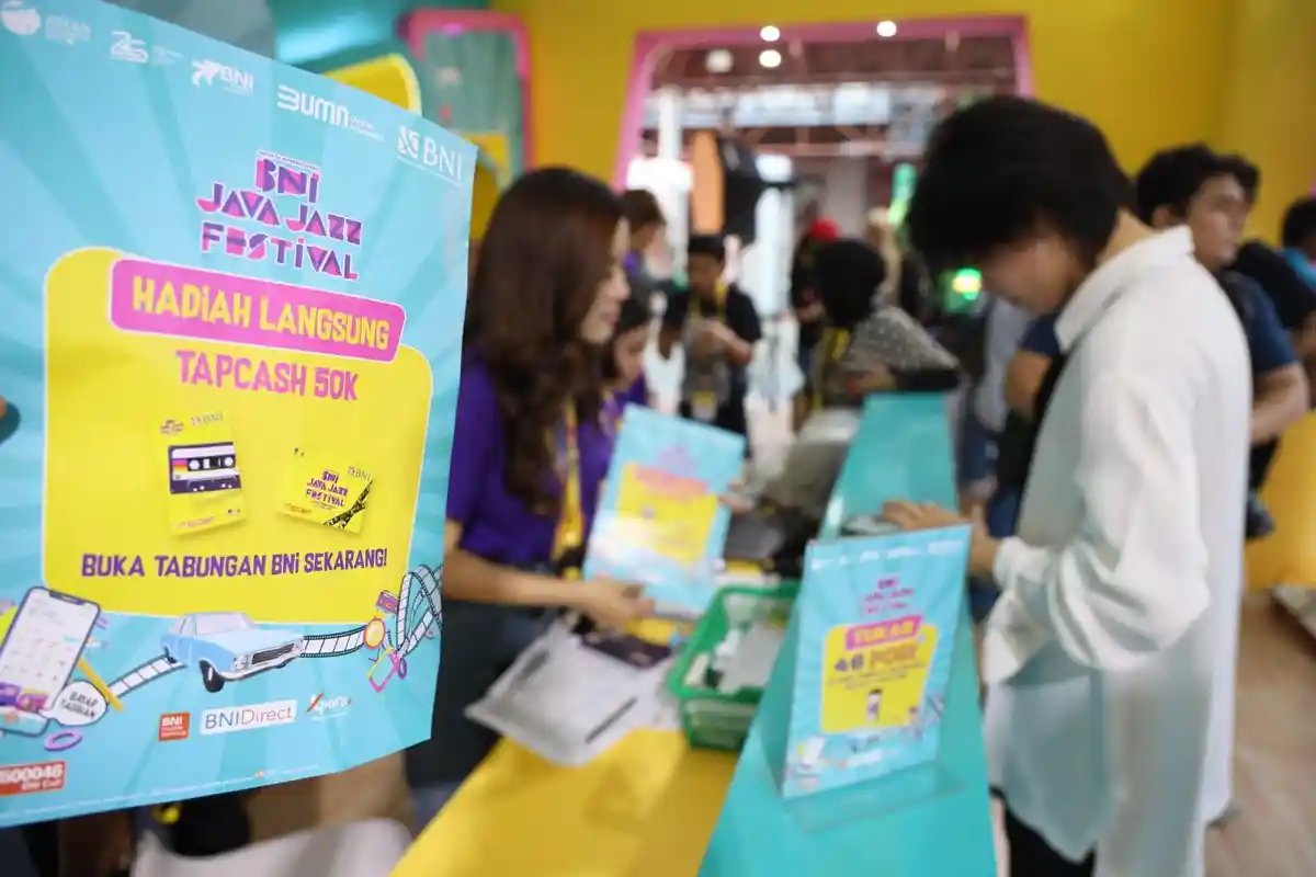 Keseruan di BNI Java Jazz Festival 2023: dari Mystery Box hingga Hadiah iPhone 14 Pro Max! - buka-tabungan-di-bni-java-jazz-festival-2023-dapat-tapcash-rp50-ribu-2.jpg