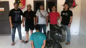 Pelaku-penggelapan-motor-ditangkap-Tim-Naga.jpg