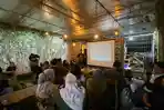 Penonton Film Dokumenter Ahmad Tohari Kesaksian Tanpa Batas Membludak, hingga Dua Kali Diputar