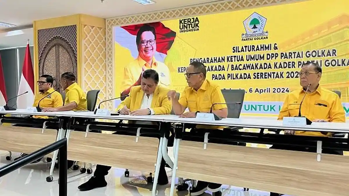 Kumpulkan Para Bakal Calon Kepala Daerah, Airlangga Beri Pengarahan Tertutup