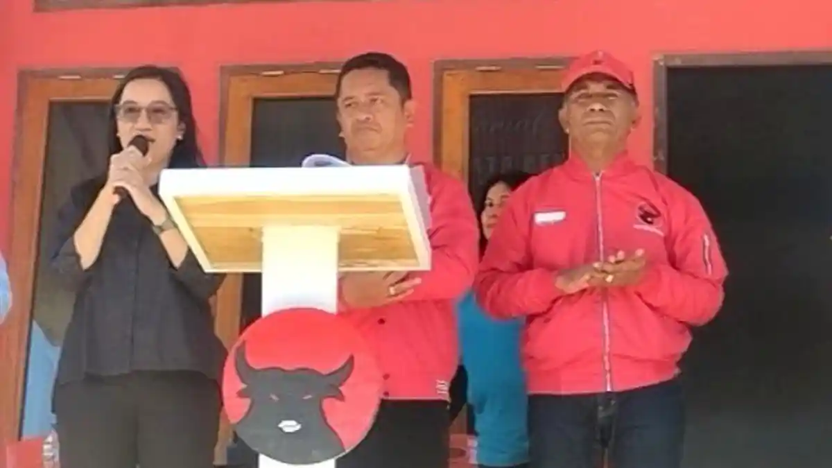 Laksanakan Perintah Partai, 5 Kader PDIP Daftarkan Diri sebagai Bacabup dan Bacawabup Rote Ndao