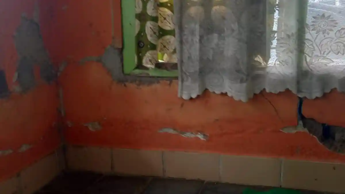 Puluhan Rumah Rusak Akibat Retakan Tanah di Kabupaten Bandung, Warga Khawatir