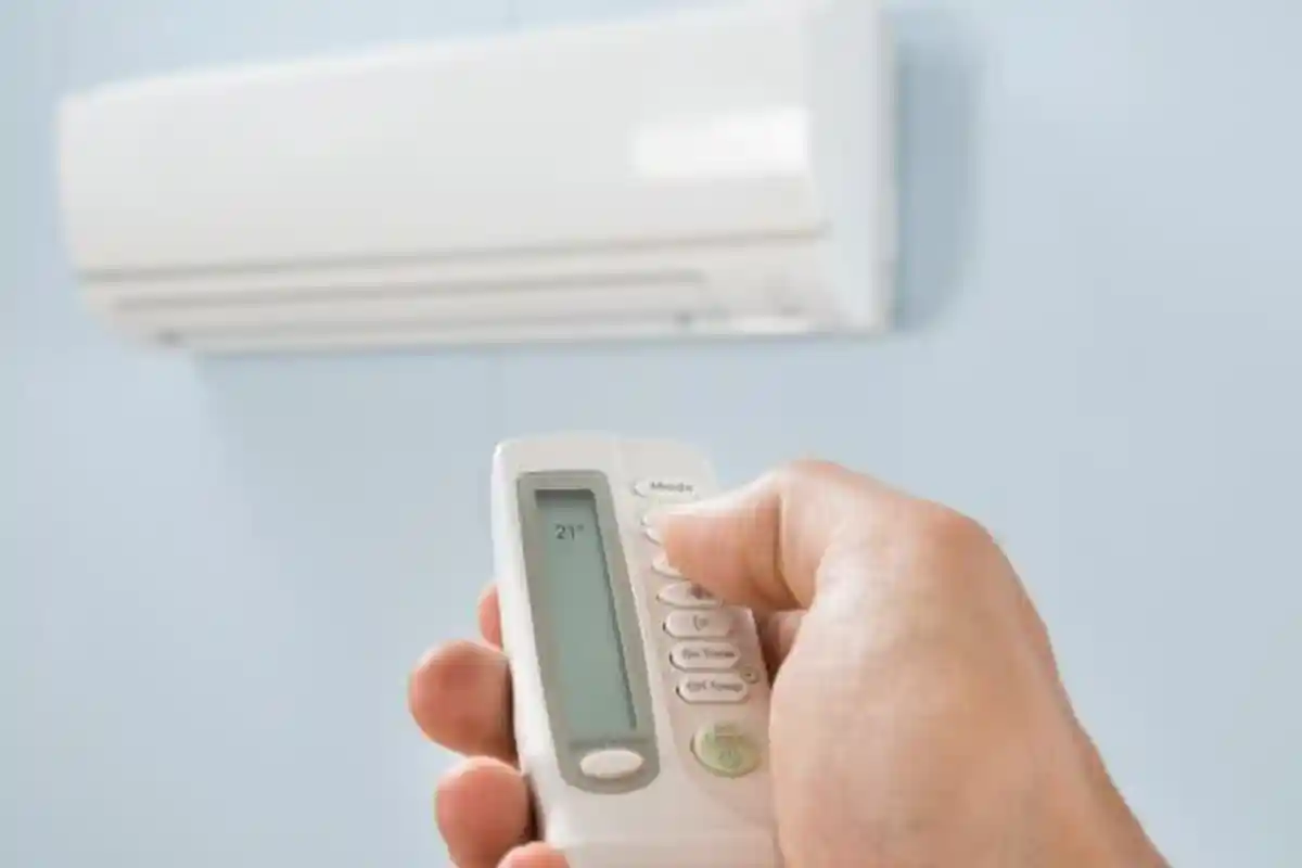 Panas Bedengkang tapi AC Tidak Dingin? 9 Masalah Ini Mungkin Penyebabnya