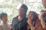 "I Love You Forever, Marissa" Ungkapan Terakhir Ikang Fawzi saat Sang Istri Dikebumikan
