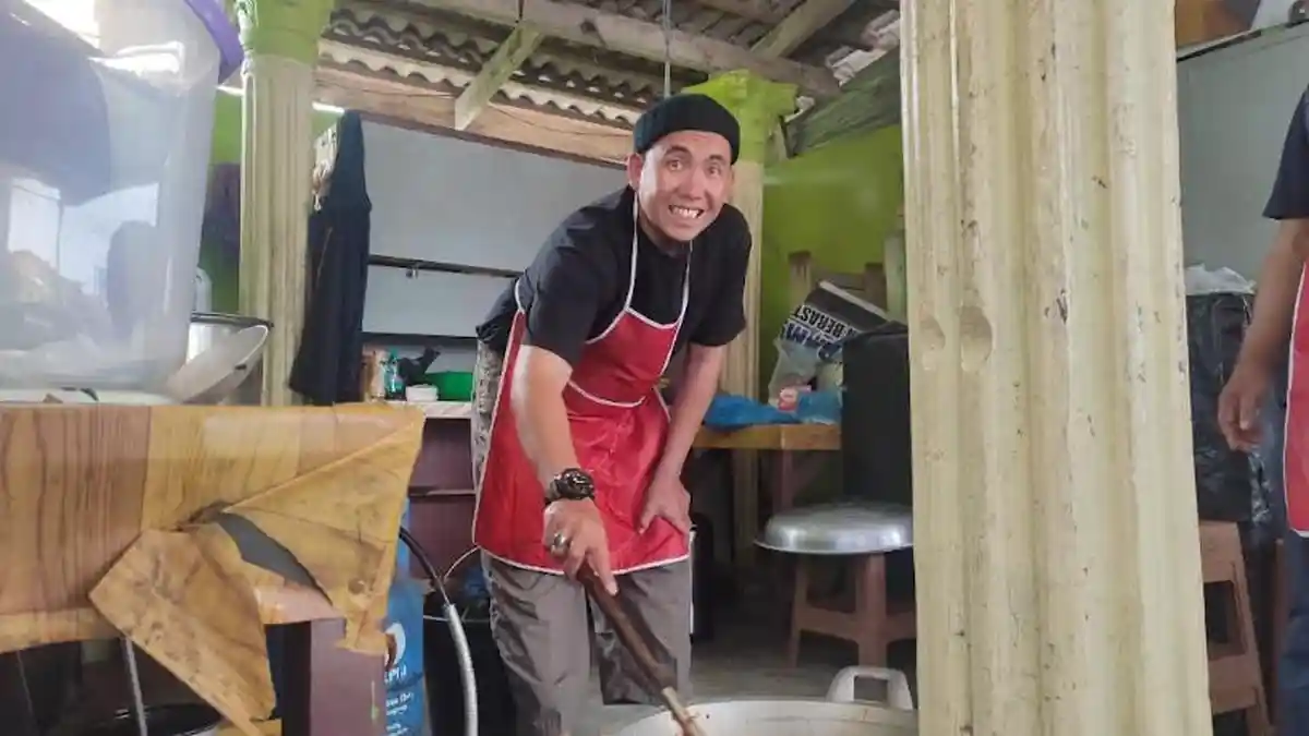 Dua Kali Masuk Bui, Ini Kisah Haru di Balik Hijrahnya Acun Sang Mantan Penjual Narkoba