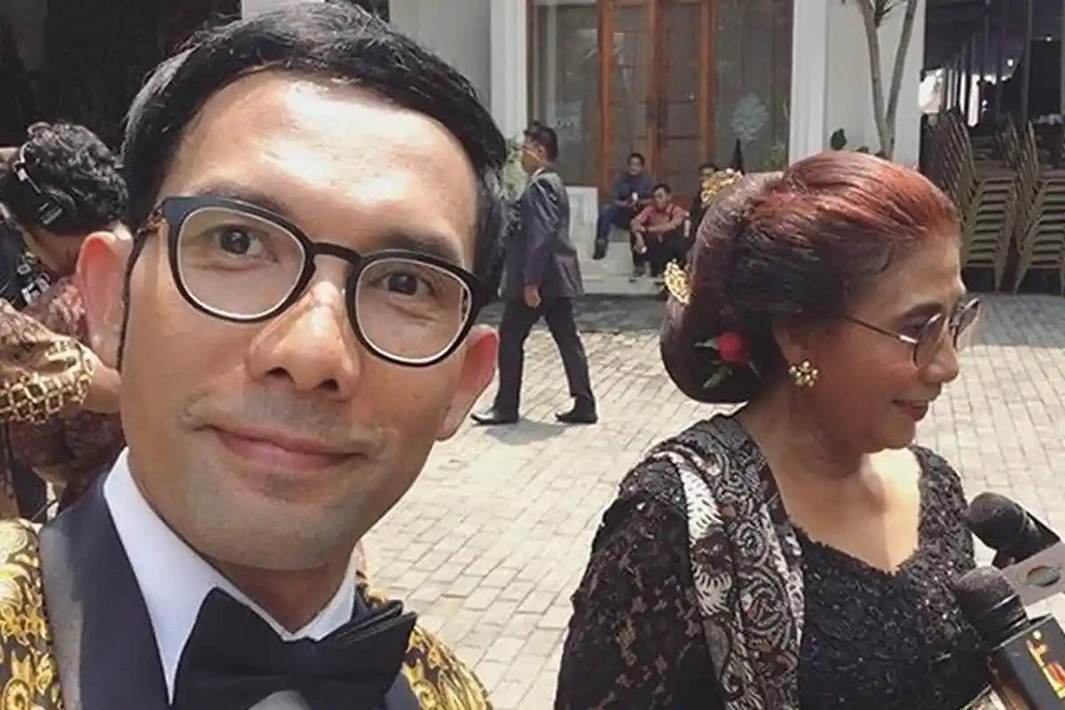 Liput Nikahan Kahiyang, Indra Herlambang dapat Perlakuan Mengejutkan dari Menteri Susi!