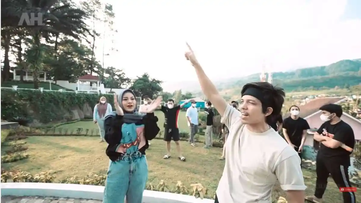 Atta Halilintar Bingung Tentukan Nama Panggilannya sebagai Ayah, Suami Aurel: Masih Kurang Soleh