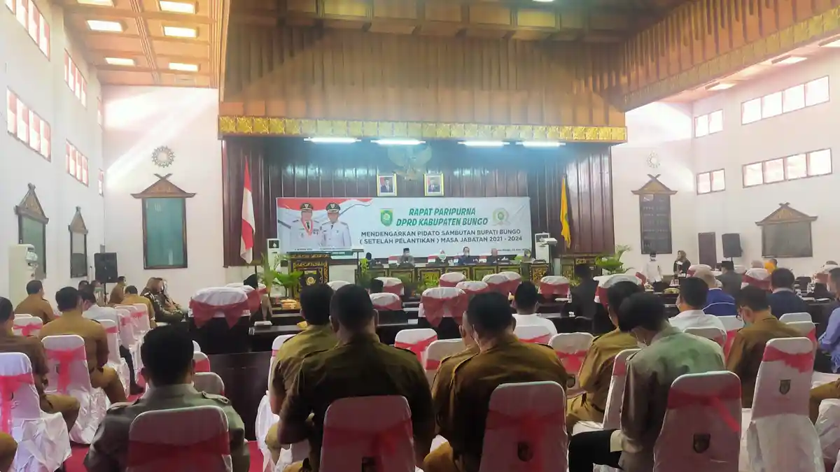 Kurang Perhatikan Prokes, Tamu Undangan Pidato Pertama Bupati Bungo Mashuri Tak Berjarak