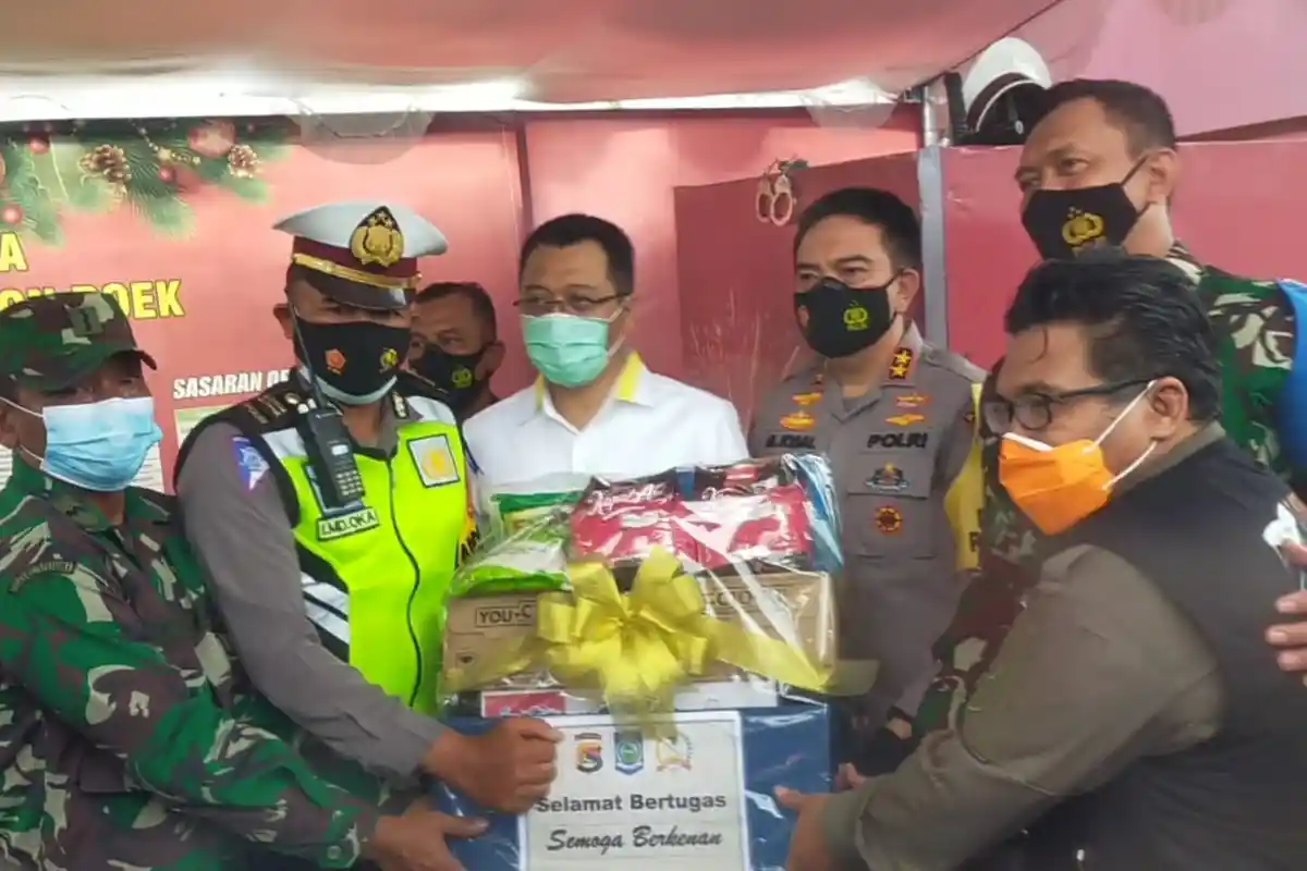 Berkerumun Malam Tahun Baru, Warga NTB akan Di-Rapid Test Antigen