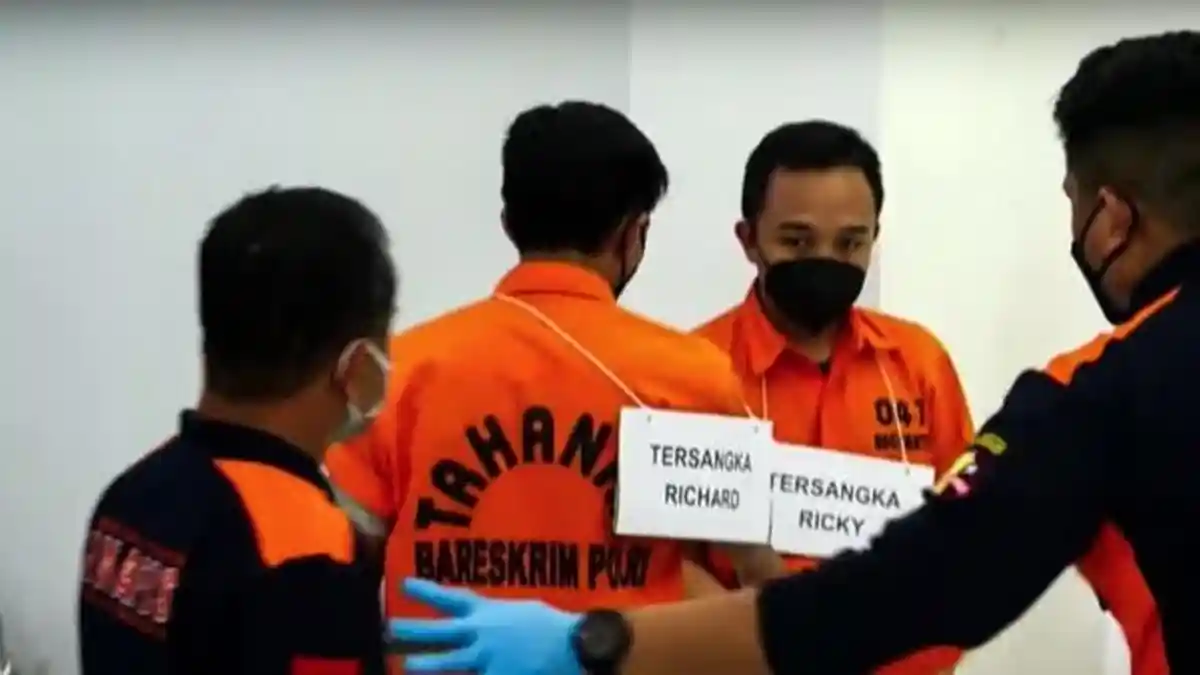 Akhirnya Bripka RR Pasrah, Siap Bongkar Fakta Pembunuhan Brigadir J ...