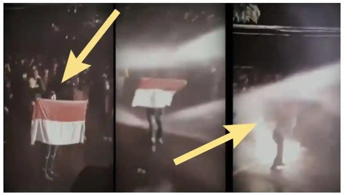 Viral Mahasiswa Bentangkan Bendera Merah Putih saat Demo, Tak Gentar Disemprot Water Cannon