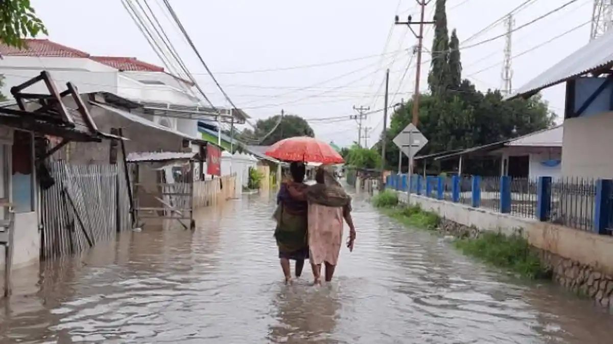 BREAKING NEWS: Gorontalo Diguyur Hujan di Musim Kemarau, BMKG: Ada Gangguan Cuaca