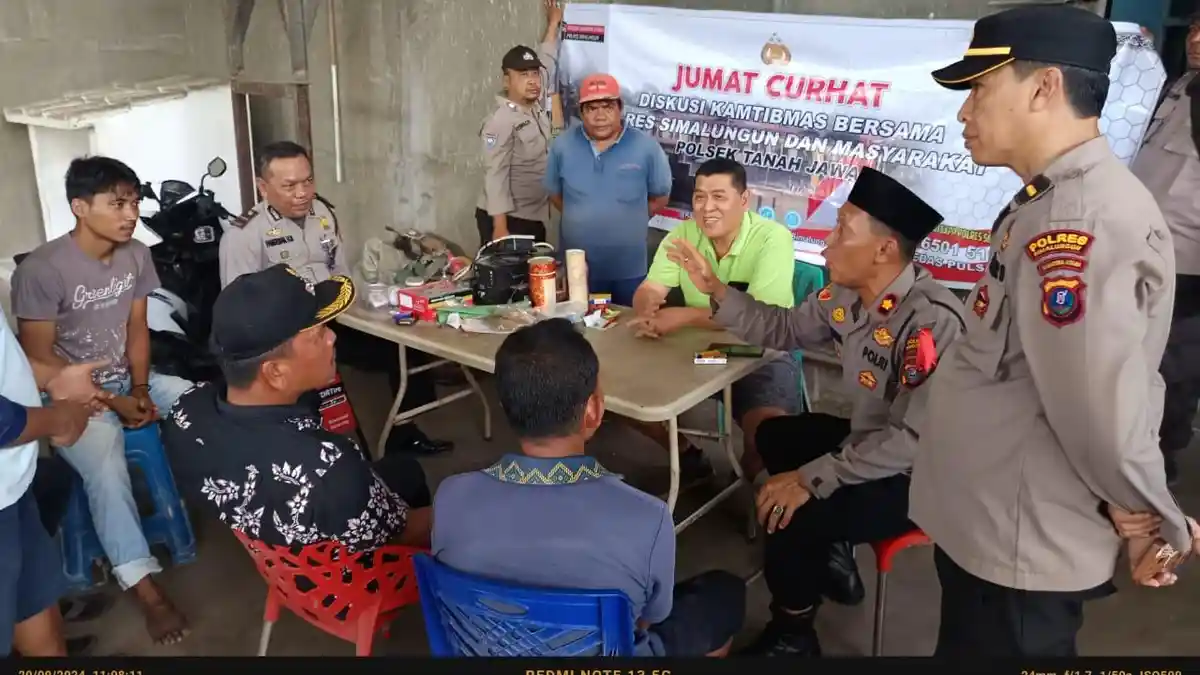 Polsek Tanah Jawa Gelar Jumat Curhat di Warung Kopi Huta II, Nagori Bahal Batu