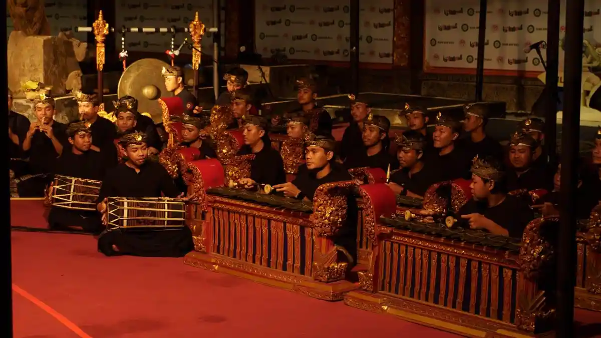 Rayakan Pengakuan Gamelan Oleh UNESCO, ISI Bali Gelar Konser Meraya Matra Manawa