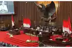 Prabowo-di-Rapat-Paripurna-OK.jpg