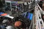 Memadati Pasar Jatinegara