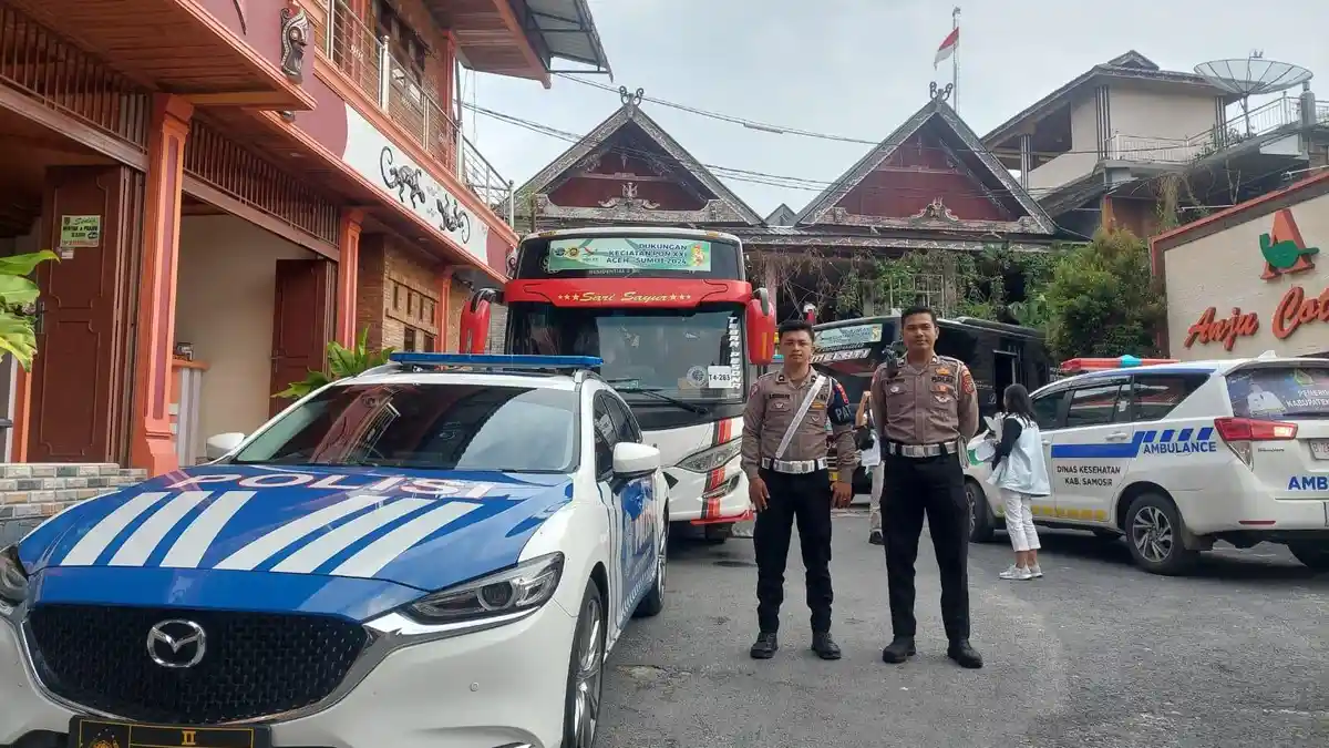 Pengamanan dan Pengawalan Ketat Kontingen PON XXI Aceh-Sumut 2024 di Kabupaten Samosir