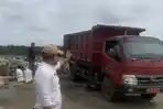 Kepala-DLHK-Bengkulu-Selatan-chek-TPA-Kayu-Arau-BS.jpg