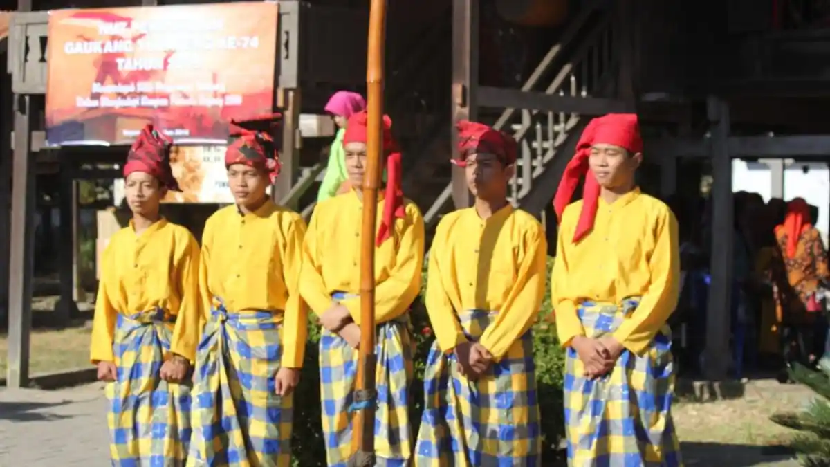 TRIBUNWIKI: Laskar Lipan Bajeng, Kelompok Pejuang Era Penjajahan