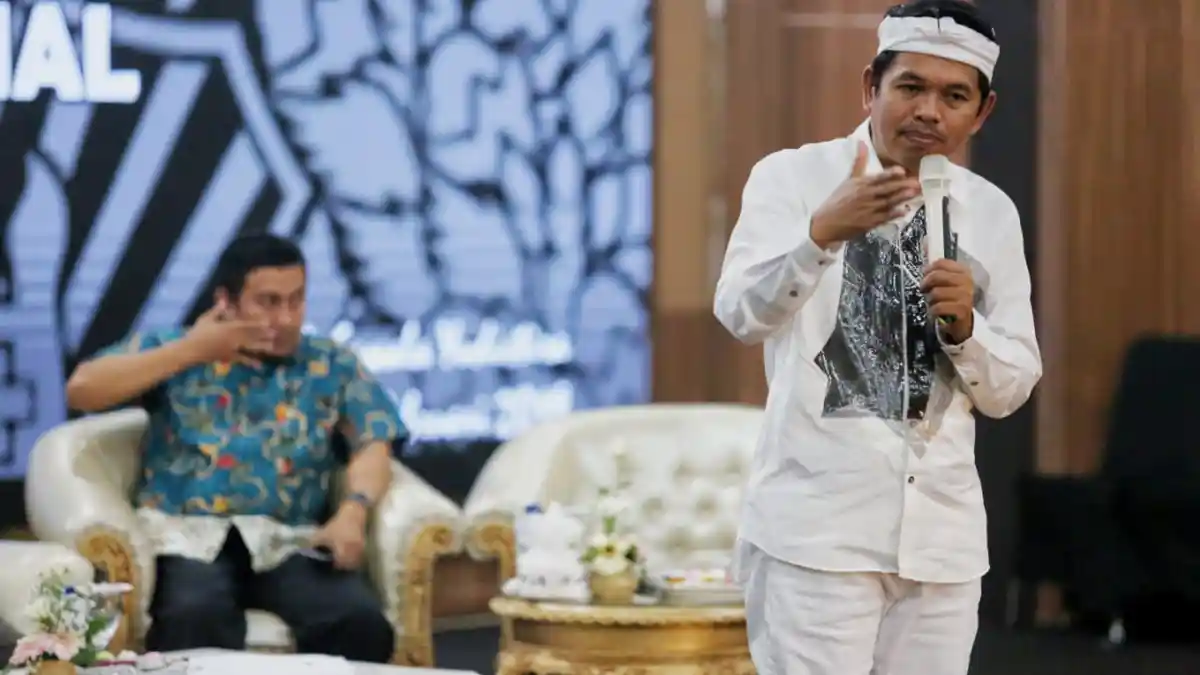 Dedi Mulyadi Usulkan Perokok, Pemilik Ponsel Pintar, dan Kreditur Motor, Jangan Diberi Dana PKH