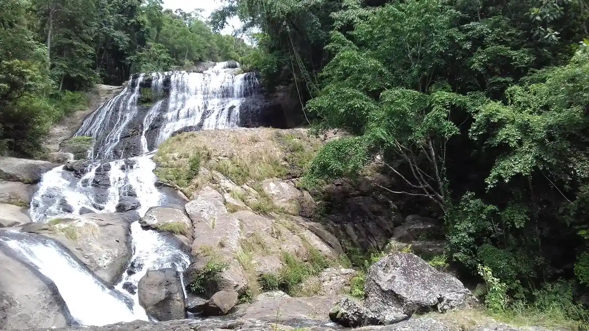 Mau ke Air Terjun Tingkat 7 Latta Pinrang? Ikuti Petunjuk Ini