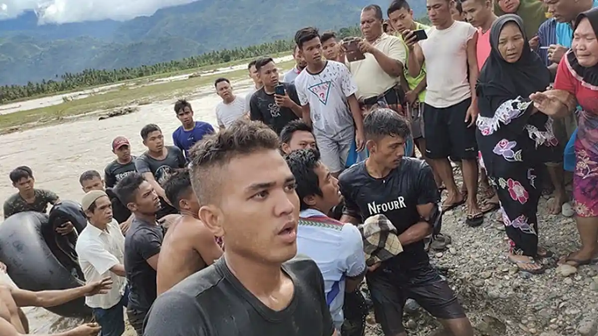 Dua Pencari Ikan Hanyut di Sungai, Satu Ditemukan Meninggal Dunia